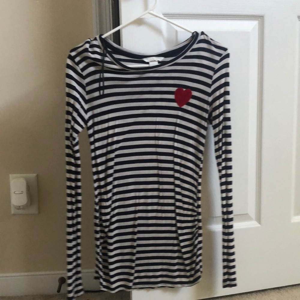 H&M Maternity stripped with red heart